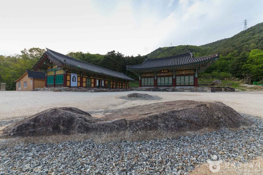 Templo Jinjeonsa