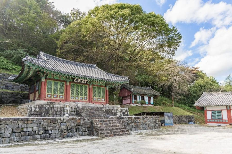 자명사