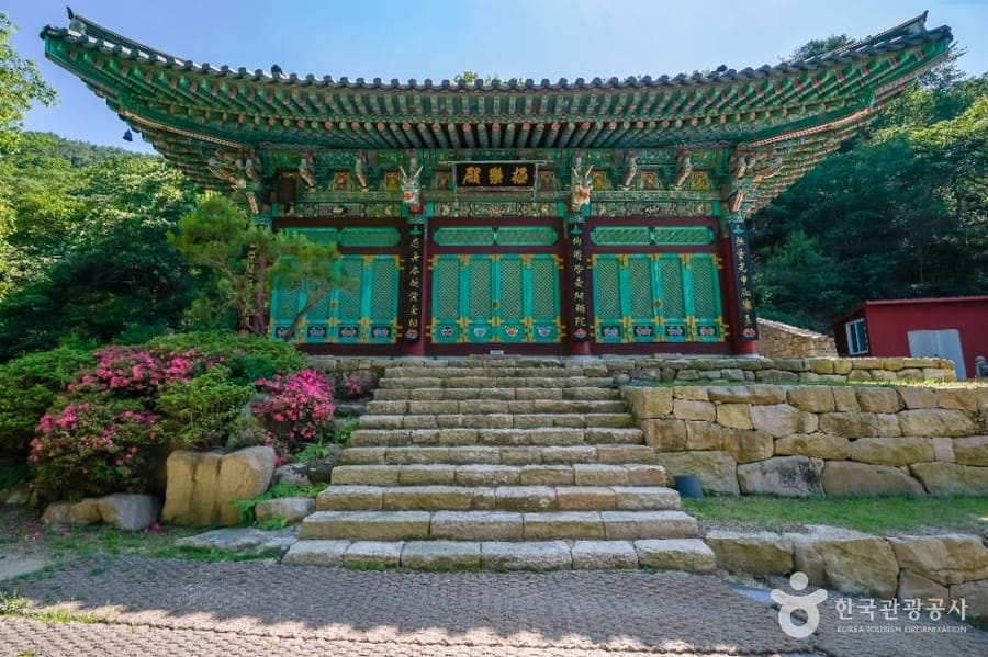 용문사